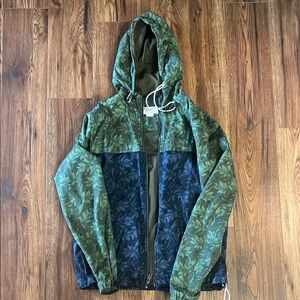 Penguin Green and Blue Leaf Pattern Jacket